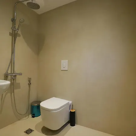 Отель Relax Center 3*