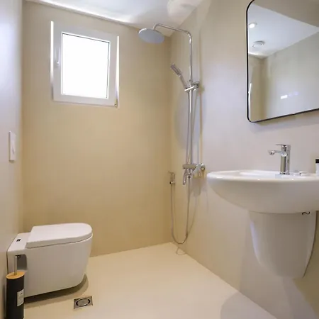 Отель Relax Center 3*