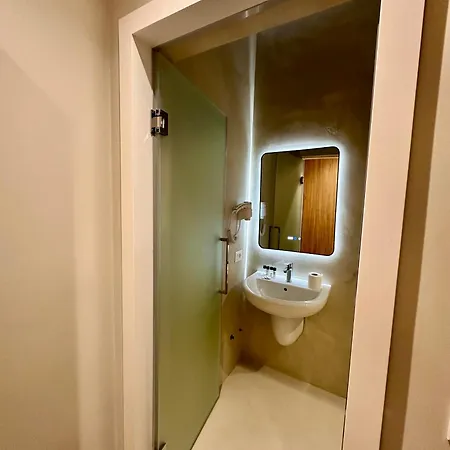 Отель Relax Center 3*