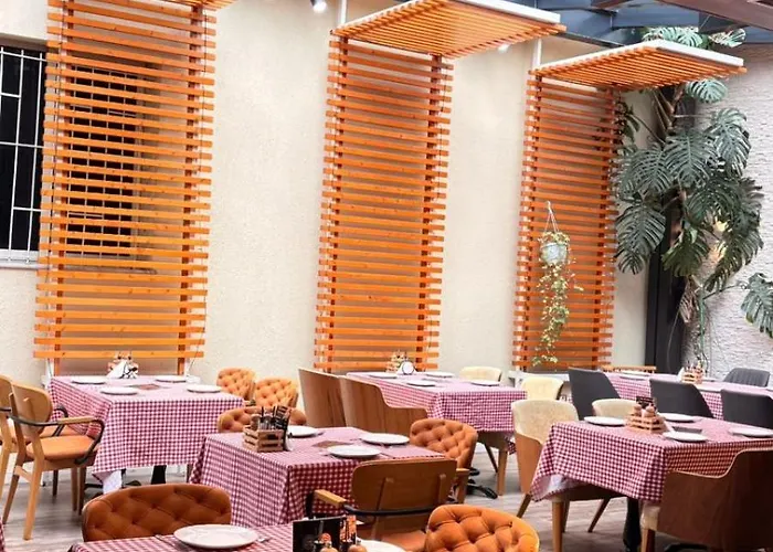 Relax Center 3* Tirana