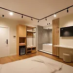 Relax Center Ξενοδοχείο Τίρανα