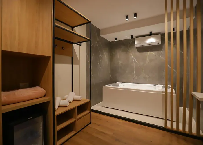 Relax Center Hotel 3*