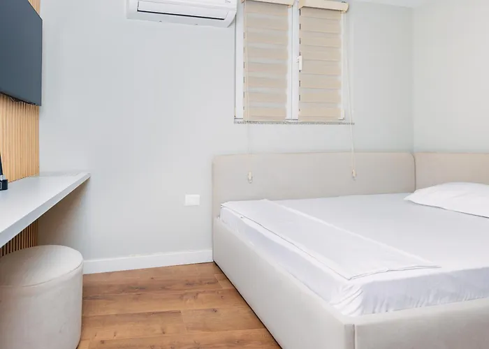 Relax Center 3* Tirana