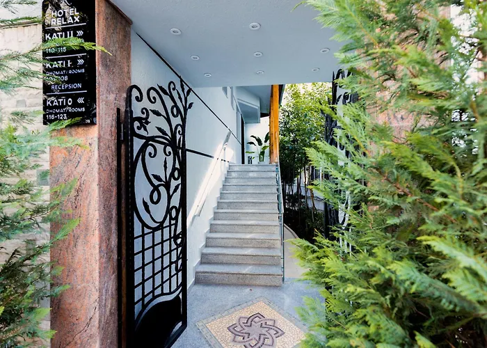 Hotel Relax Center 3*